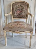 Fauteuil im Louis-XV-Stil – Cremeweiß mit Gobelinbezug –, Antiek en Kunst