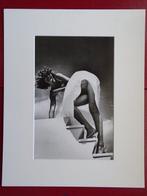 Helmut Newton (1920–2004) - St Jean, 1978, Antiek en Kunst