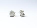 diamant brut / 2 boucles doreilles / neuves- 1.08 g - (2)
