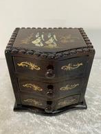 Sieradendoos - Hout - Elegant Lakdoosje