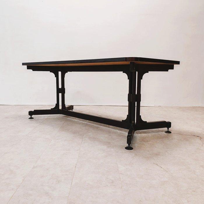 Tafel - Hout, Metaal, Antiek en Kunst, Antiek | Meubels | Stoelen en Sofa's