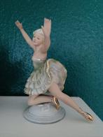 Fasold & Stauch - Figurine - Porzellanfigur einer Tänzerin -