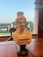 Buste, Handgemaakt vrouwelijke buste - 4 kg - 32 cm - Marmer