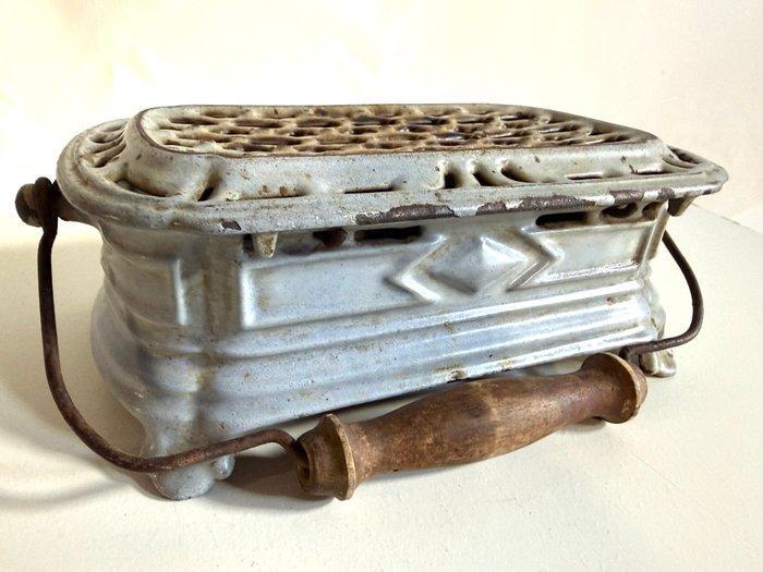 Alfred Corneau - GODIN - Cassolette - IJzer, Hout, Emaille,, Antiek en Kunst, Antiek | Keukengerei