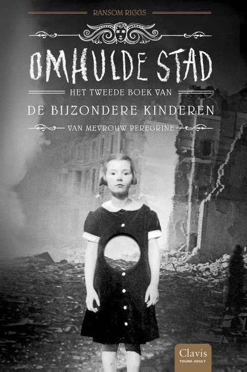 Omhulde stad / De bijzondere kinderen van mevrouw Peregrine, Boeken, Kinderboeken | Jeugd | 13 jaar en ouder, Zo goed als nieuw