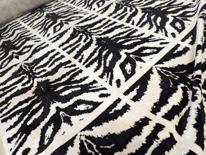 Pregiatissimo Velluto Enzo degli Angiuoni cimato e, Antiquités & Art, Tapis & Textile