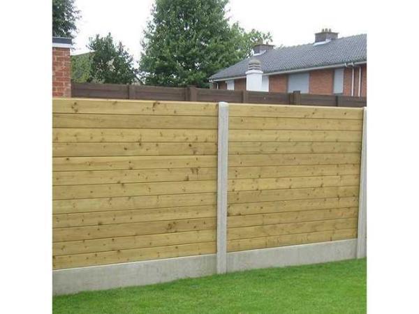 Veiling - Omheining pakket beton/hout planken grijs 10 meter, Tuin en Terras, Tuinhekken en Hekwerk, Nieuw