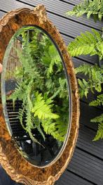 Spiegel- Kostbare geslepen spiegel met wortelnoten, Antiek en Kunst