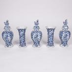 Een 5-delig kaststel, Maria met kind, Pieter van den Briel,, Antiek en Kunst