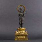 Kwan Yin (Guanyin) Standing Statue  - sculptuur Hout -, Antiek en Kunst