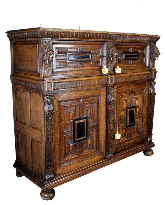 Zeeuwse vier-deurs kast - Kast - eiken en ebbenhout, Antiek en Kunst, Antiek | Overige Antiek