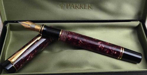 Parker - Duofold red marble International - Zonder, Verzamelen, Pennenverzamelingen