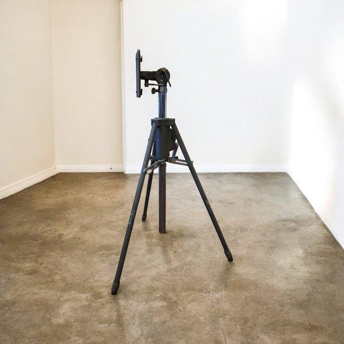 Modern NUX -Tripod - 92 cm to 172 cm extendable legs and, Antiquités & Art, Art | Objets design