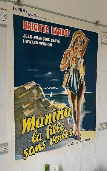 The girl in the bikini (1952) Brigitte Bardot - French
