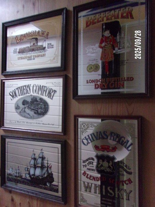 Themacollectie - Werbespiegel - Chivas Regal, Antiek en Kunst, Antiek | Speelgoed