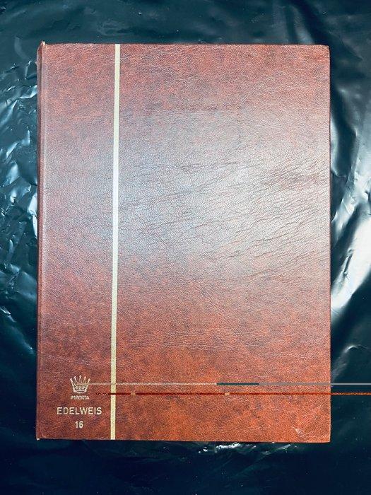 Wereld - Uitzoeker Wereld in 4 Albums, Postzegels en Munten, Postzegels | Amerika