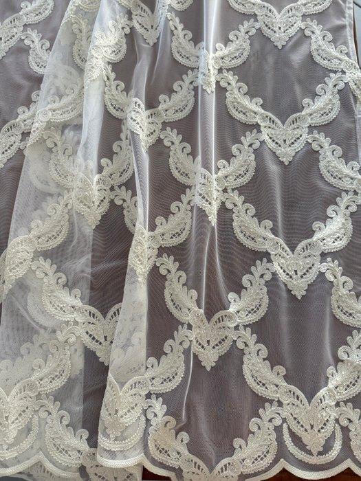 Exclusief geborduurd tuleweefsel, volledig met de hand, Antiek en Kunst, Antiek | Tapijten, Tafelkleden en Textiel