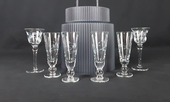Cristal Grabados - Motivos Pictóricos - Drankservies (8) -, Antiek en Kunst, Antiek | Meubels | Tafels