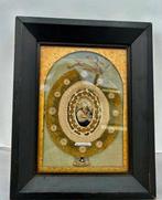 Prachtig handgemaakt borduursel met relikwie - Maria, Antiek en Kunst