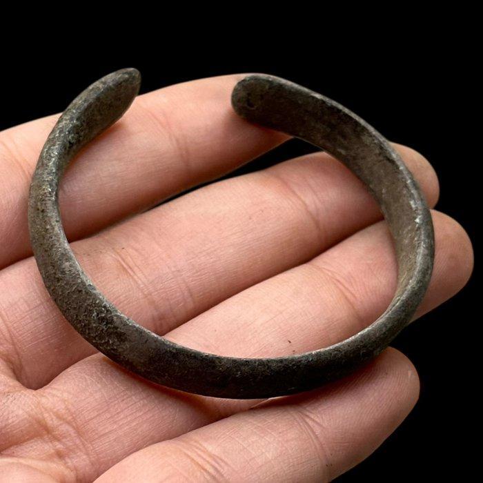 Keltisch Brons Armband (Zonder Minimumprijs), Handtassen en Accessoires, Antieke sieraden