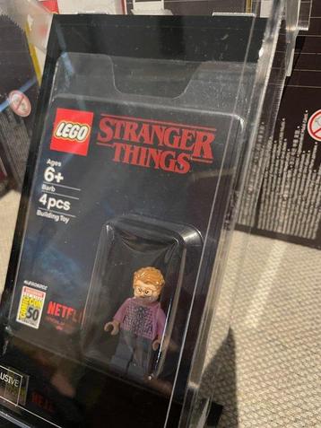 Lego Minifigurine - #LEGOSDCC - Stranger Things - Barb