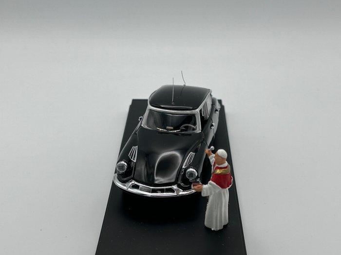 Rio 1:43 - Model sedan - Citroen DS 19 Prestige 1958 - Paus, Hobby en Vrije tijd, Modelauto's | 1:5 tot 1:12