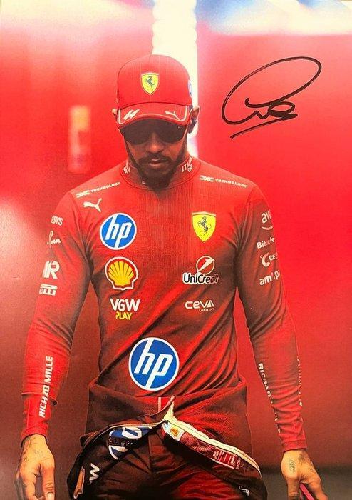 Ferrari - Lewis Hamilton - Foto, Verzamelen, Automerken, Motoren en Formule 1