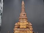 Stupa 54 cm - Mandalay period - early 20th c. - Beeld -, Antiek en Kunst