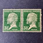 Frankrijk  - Y&T 174 Variëteit Pasteur 30c green per paar, Postzegels en Munten, Gestempeld
