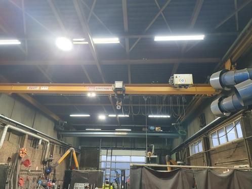 Kone enkelligger hangkraan 9.334mm x 2.000 kg 001486U, Doe-het-zelf en Bouw, Gereedschap | Overige machines, Gebruikt, Ophalen