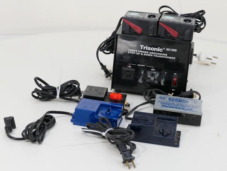 Transformator en regelaars set 1 #8451 (Analoge aansturing), Hobby en Vrije tijd, Modeltreinen | Overige schalen, Overige typen