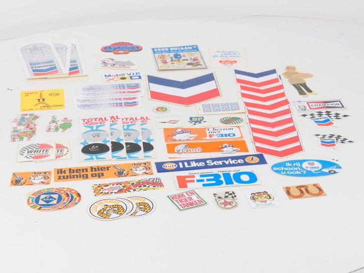 Sticker set XXXL thema brandstof merken o.a BP, Esso, Che..., Verzamelen, Spoorwegen en Tram, Overige typen, Zo goed als nieuw