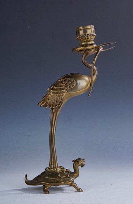 Chandelier Grue japonaise avec un poisson-chat debout sur, Antiek en Kunst, Kunst | Designobjecten