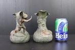 Vaas - Juggen in Art Nouveau-stijl met bloemendecoraties -