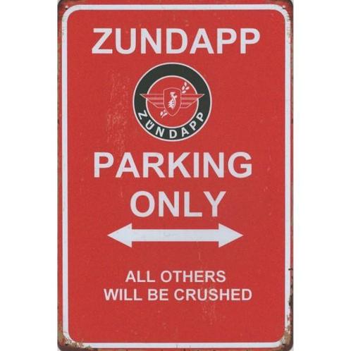 Wandbord reclamebord schild Zundapp parking only bord, Verzamelen, Retro, Huis en Inrichting, Verzenden