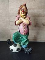 Decoratief ornament - Grote vintage clown met een voetbal, Antiquités & Art, Curiosités & Brocante