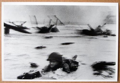 Robert Capa (1913 - 1954) - World War II (Omaha Beach et, Antiek en Kunst, Kunst | Schilderijen | Modern
