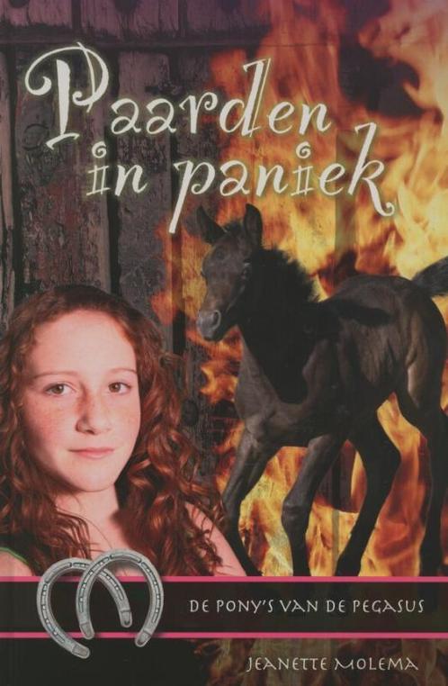 Paarden in paniek / De ponys van de Pegasus / 2, Boeken, Kinderboeken | Jeugd | 10 tot 12 jaar, Gelezen, Verzenden