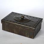 Goberg - Hugo Berger - Boîte - Fer, Bois, Antiek en Kunst