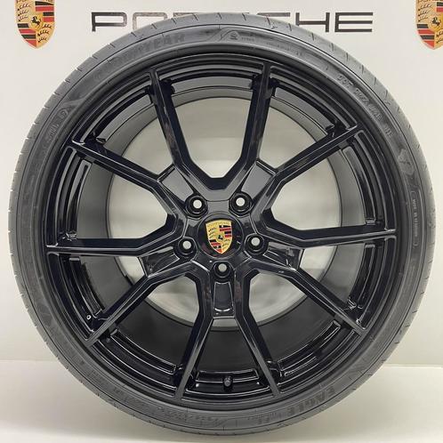 Porsche Taycan ORIGINELE 21 RS Spyder zwart met zomerbanden, Auto-onderdelen, Banden en Velgen, 21 inch, Zomerbanden, 305 mm, Personenwagen