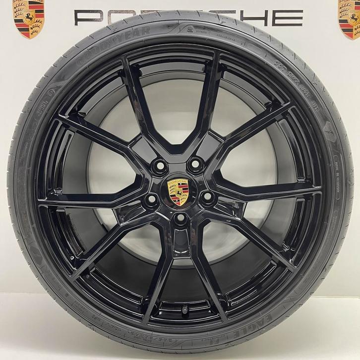 Porsche Taycan ORIGINELE 21 RS Spyder Uni zwart met banden, Auto-onderdelen, Banden en Velgen, 21 inch, Zomerbanden, 305 mm, Personenwagen