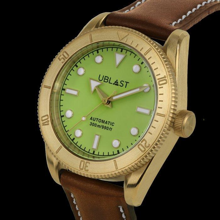 Ublast - Oracle Bronze Ltd. Edition - Luminous Dial -, Handtassen en Accessoires, Horloges | Heren