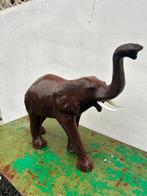 sculptuur, Olifant leer in de stijl van Liberty of London -, Antiek en Kunst