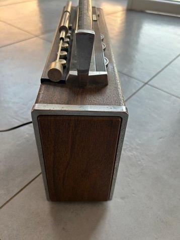Grundig - Satellit 6000 Radio beschikbaar voor biedingen