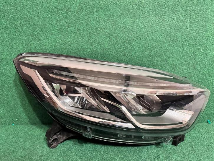 Phare av. droit Renault Captur Phase 2 2017 - 2019 Full LED, Autos : Pièces & Accessoires, Éclairage, Renault, Utilisé, Enlèvement