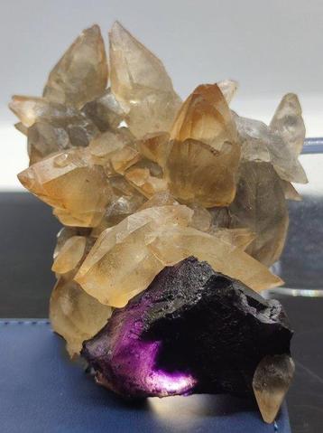 Dragon Scale Calciet met fluoriet uit Denton Mine, Illinois,