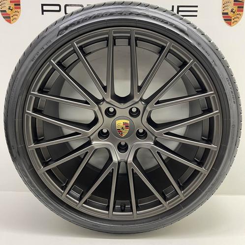 Porsche Cayenne (E3) 22inch RS Spyder Titanium met  banden, Auto-onderdelen, Banden en Velgen, Overige maten, Personenwagen, Gebruikt