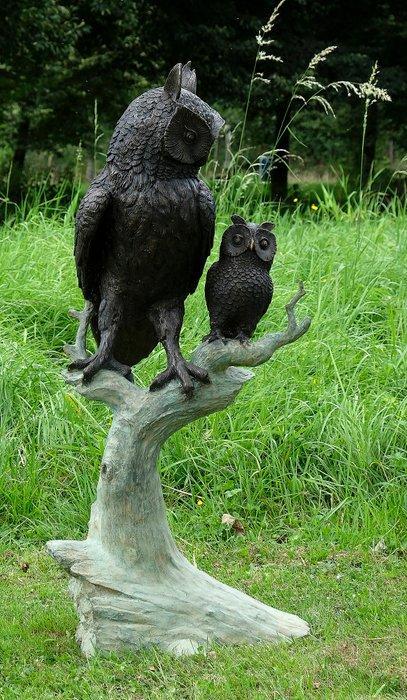Sculpture, Large owl with owlet on tree trunk - 105 cm -, Antiek en Kunst, Curiosa en Brocante