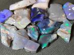 22,5 cts - Australian Dark/Crystal Opal Ruw- 4.5 g