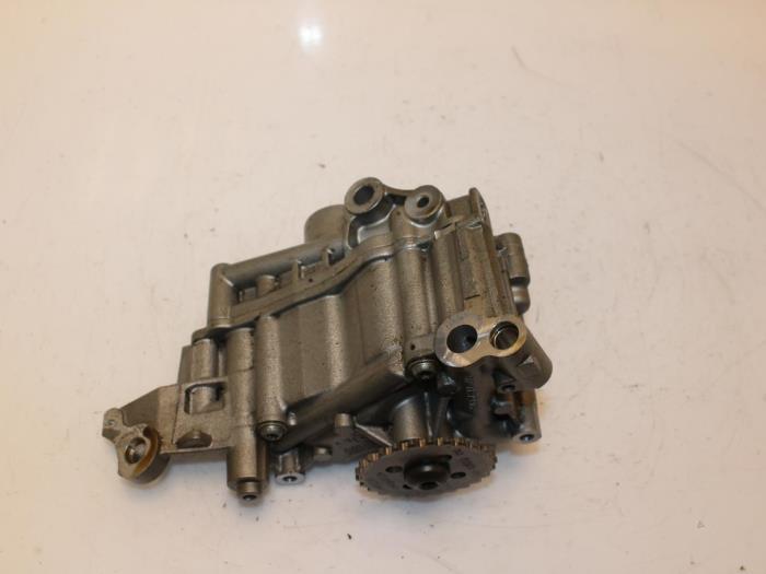 Oliepomp BMW 3-Serie O139104, Auto-onderdelen, Motor en Toebehoren